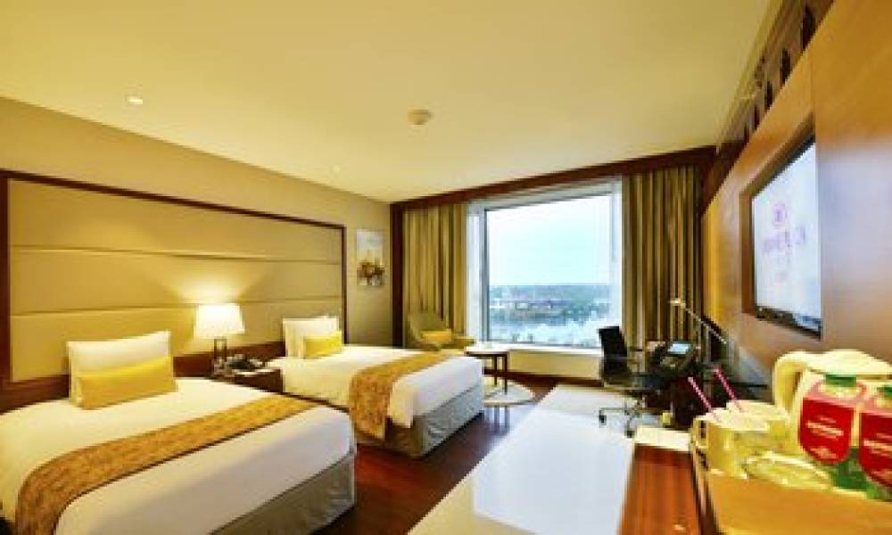 Crowne Plaza KOCHI 7