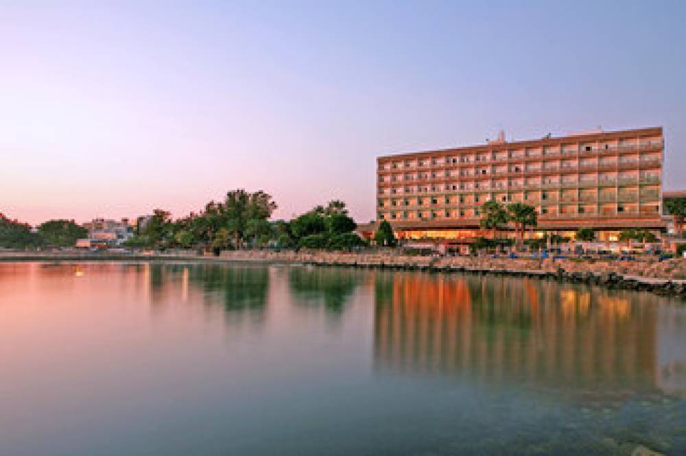 Crowne Plaza LIMASSOL 1