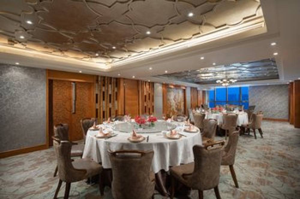 CROWNE PLAZA NANJING ROAD 8