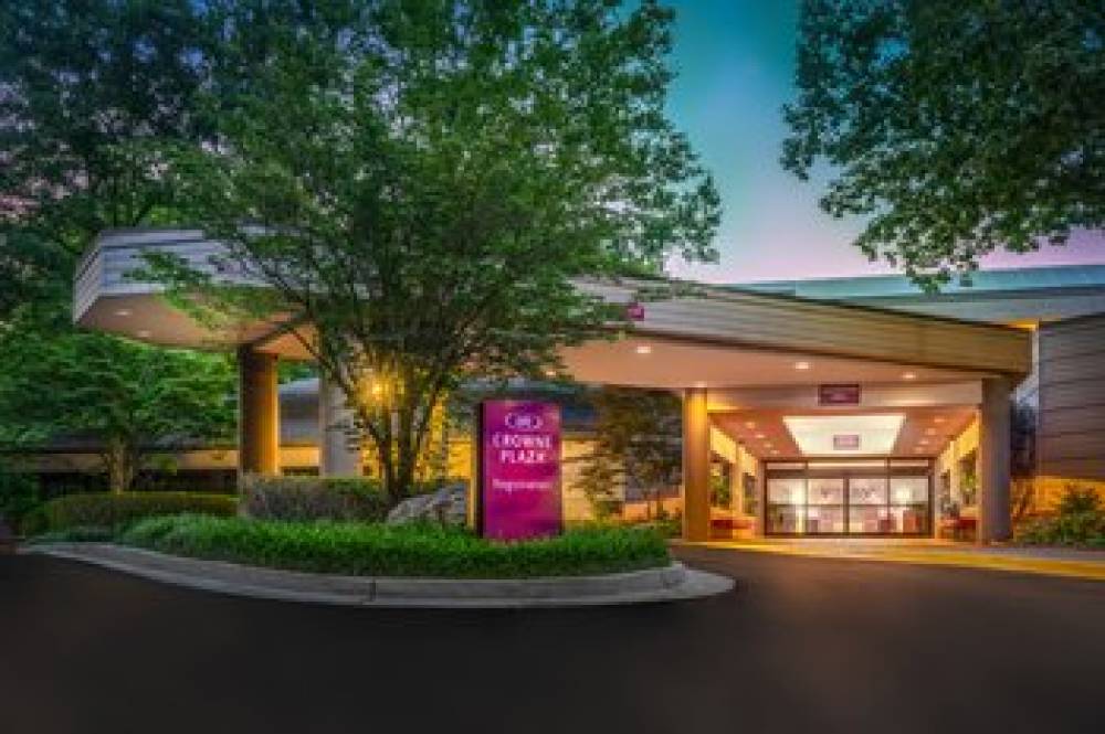 CROWNE PLAZA PEACHTREE CITY 2