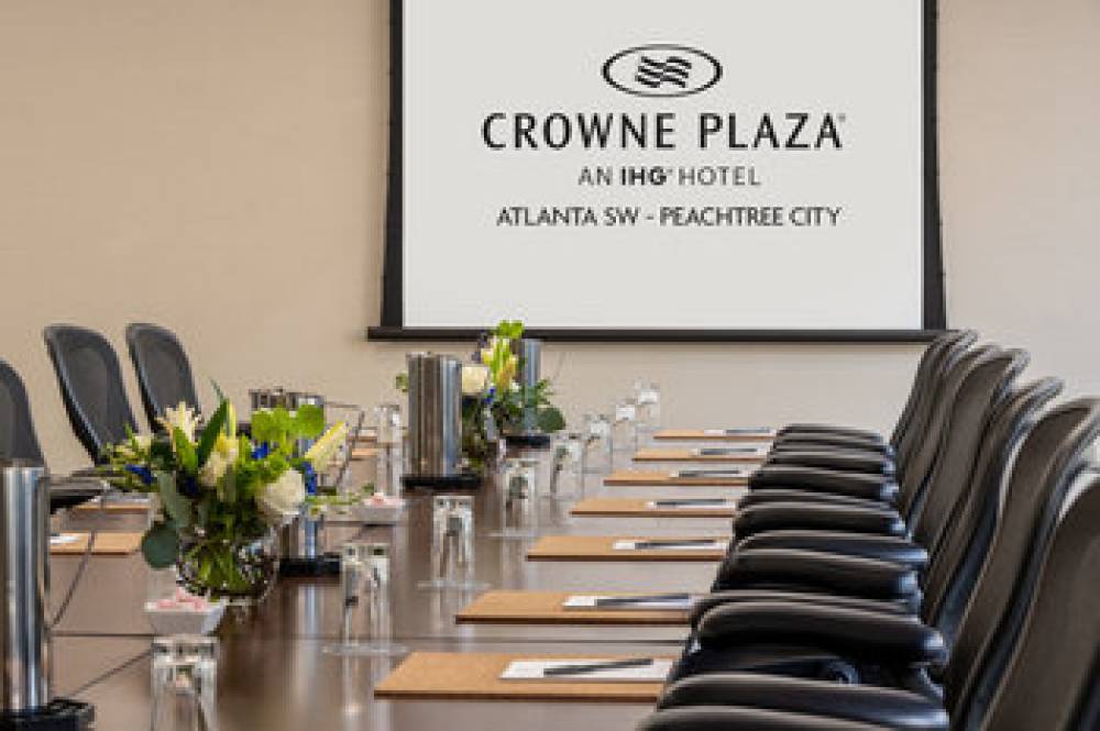 CROWNE PLAZA PEACHTREE CITY 9