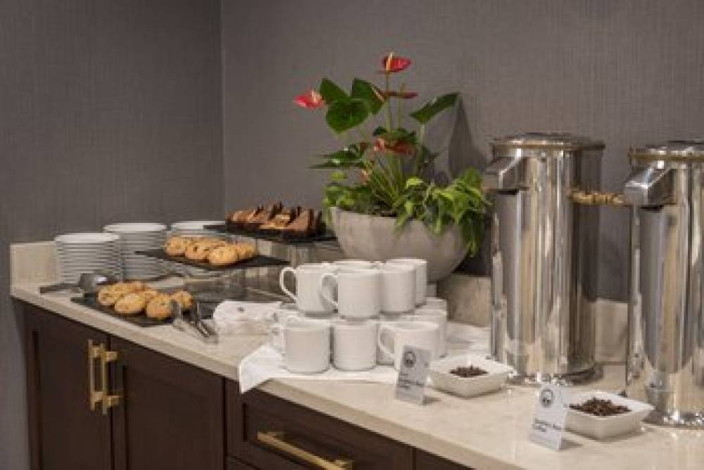 Crowne Plaza PROVIDENCE-WARWICK (AIRPORT) 6