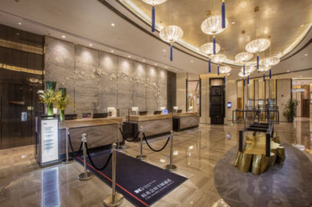 Crowne Plaza Rongqiao