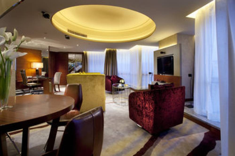 Crowne Plaza SHENYANG PARKVIEW 8