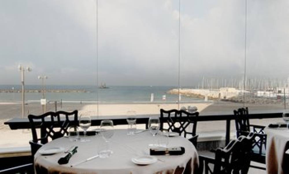 Crowne Plaza TEL AVIV BEACH 8