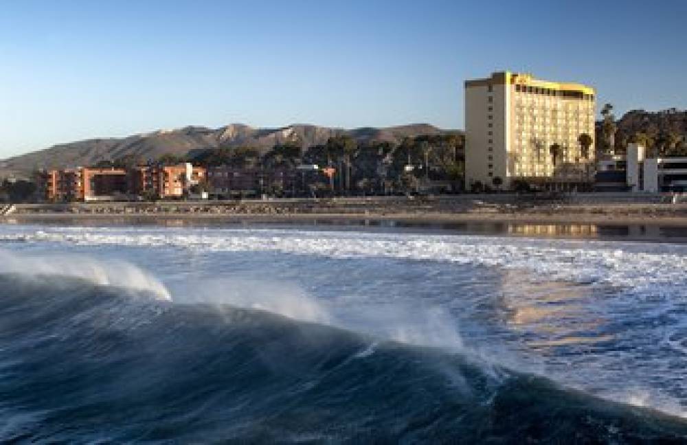 Crowne Plaza Ventura Beach