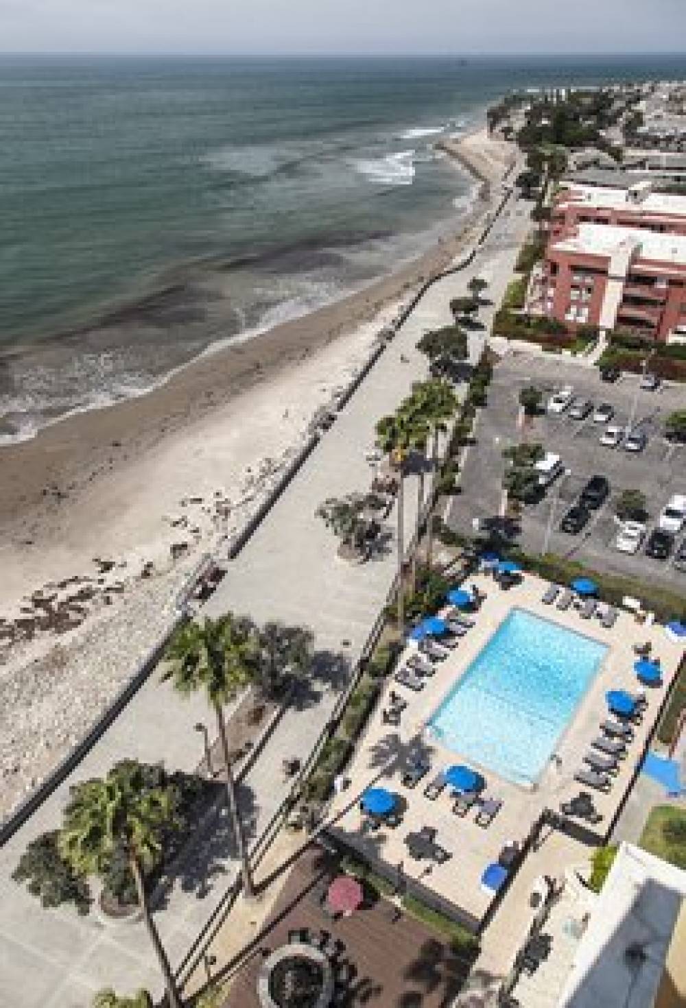 Crowne Plaza VENTURA BEACH 4