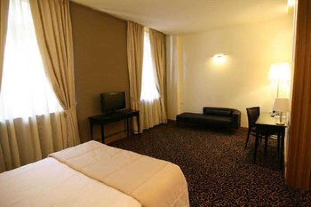 CRYSTAL HOTEL ILIDZA 5