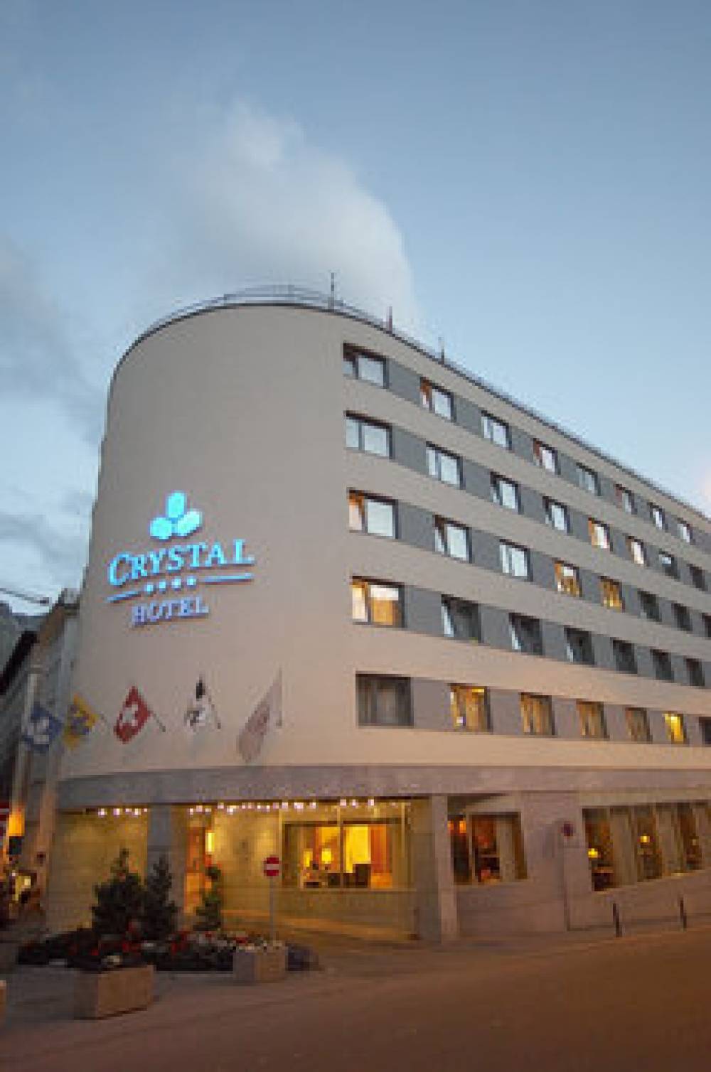 CRYSTAL HOTEL 3