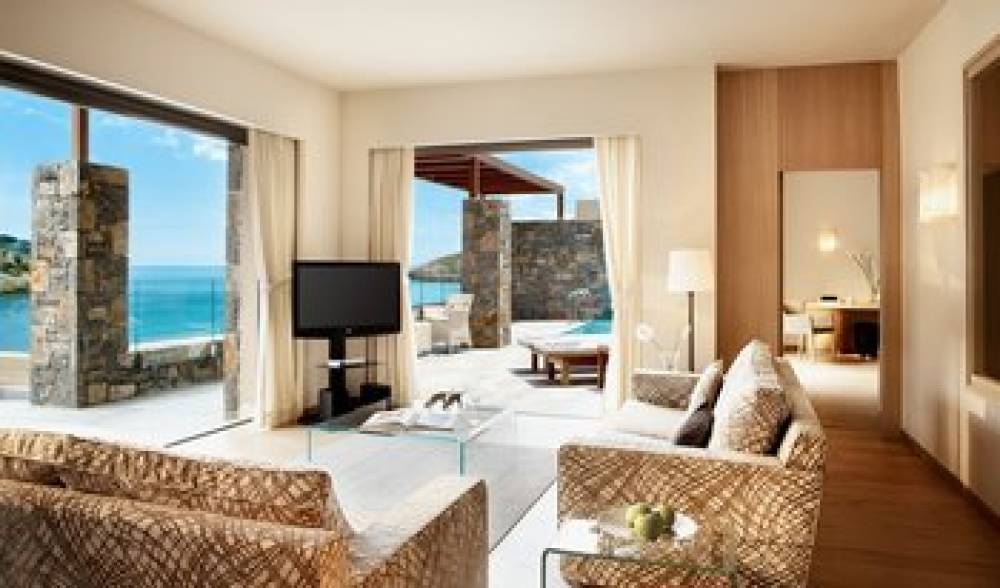 DAIOS COVE LUXURY RESORT AND VILLAS 7