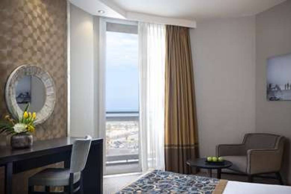 Dan Panorama Tel Aviv Hotel 9