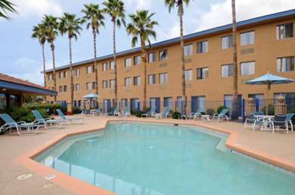 Days Hotel By Wyndham Mesa Near Phoenix 5