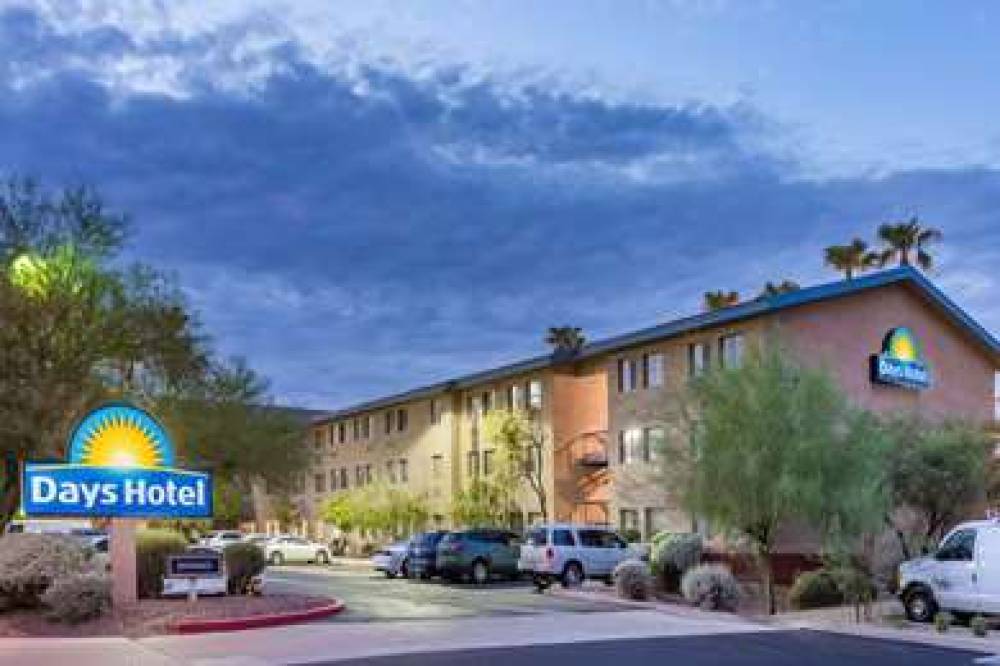 Days Hotel By Wyndham Mesa Near Phoenix 1