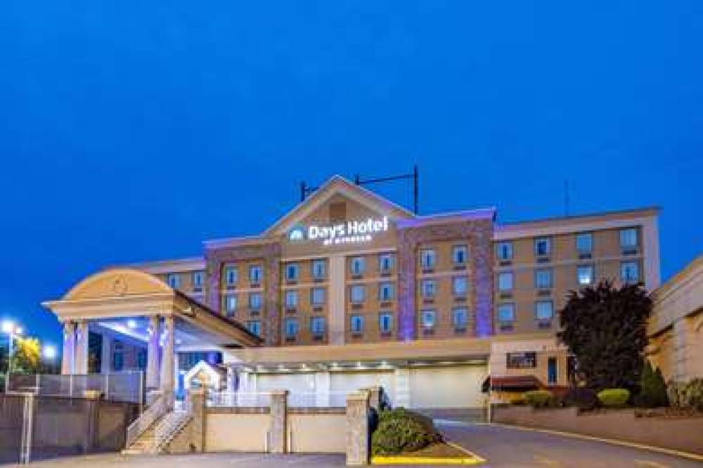 DAYS HOTEL BY WYNDHAM NORTH BERGEN 4