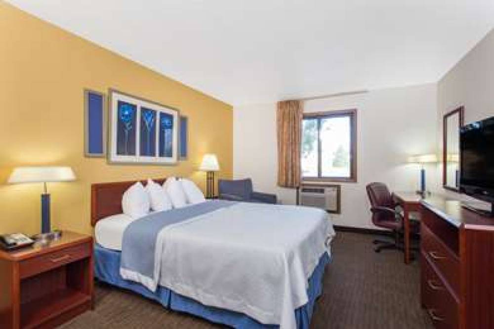 Days Inn Austin 7