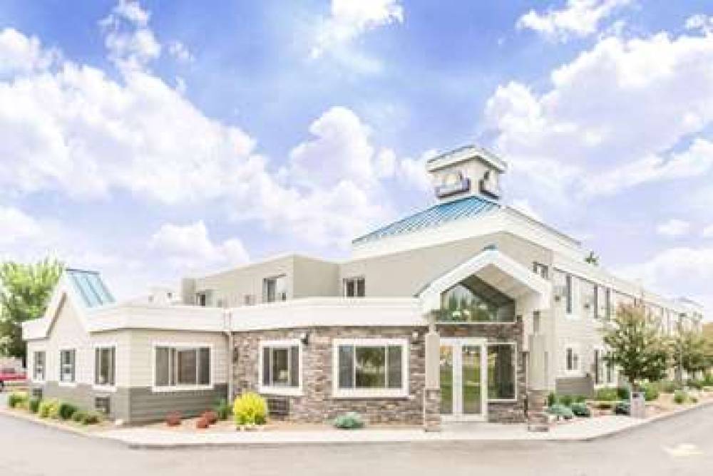 Days Inn Bismarck