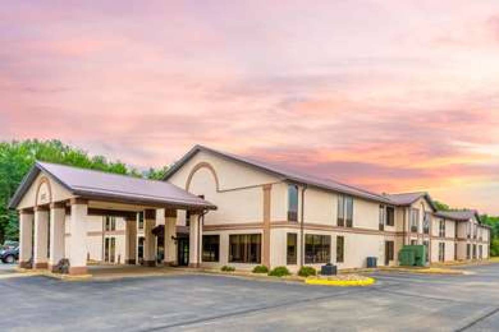 DAYS INN BLAIRSVILLE 5