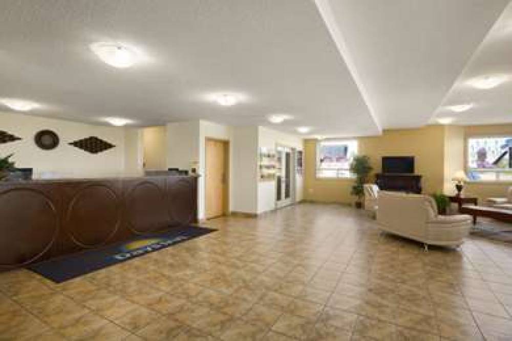 Days Inn Bonnyville 5