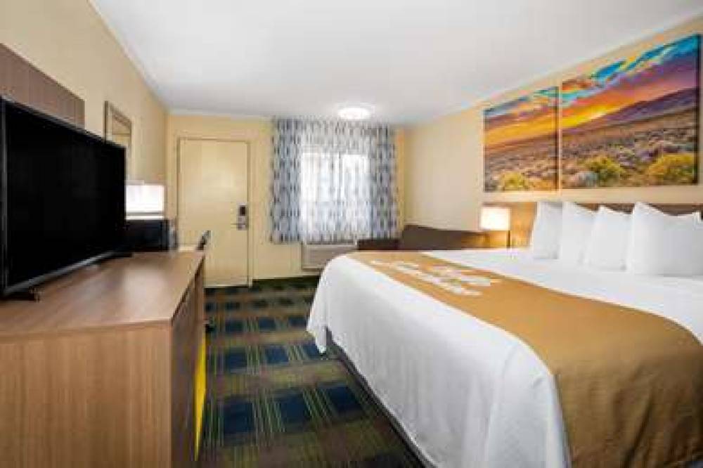 Days Inn By Wyndham Alamogordo 9