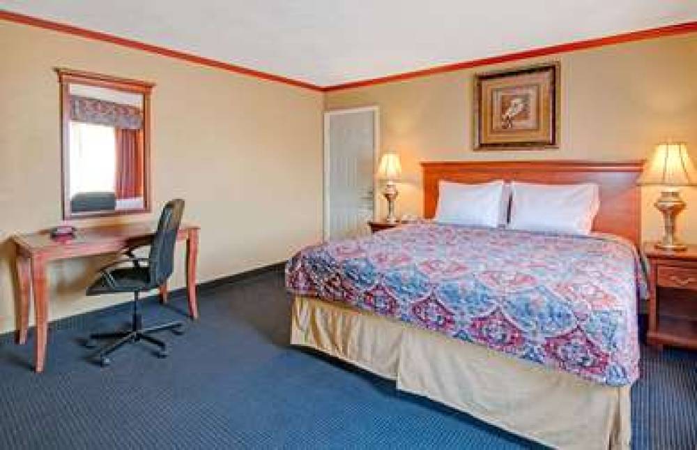 DAYS INN BY WYNDHAM ALBUQUERQUE DOW 4