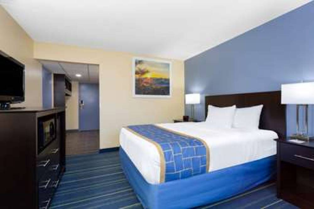 DAYS INN BY WYNDHAM AUGUSTA 7