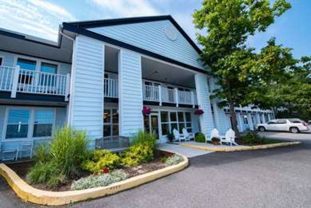 Days Inn By Wyndham Bar Harbor 2