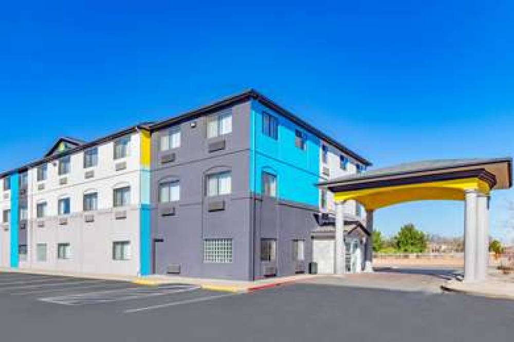 Days Inn By Wyndham Bernalillo 2