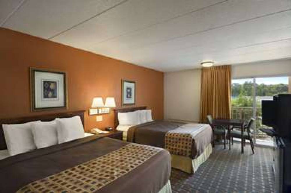 Days Inn By Wyndham Birmingham Vestavia Hills 9