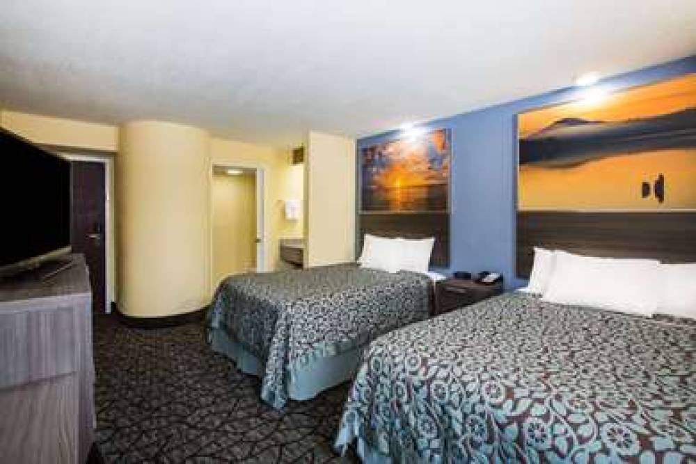 Days Inn By Wyndham Blue Springs 6