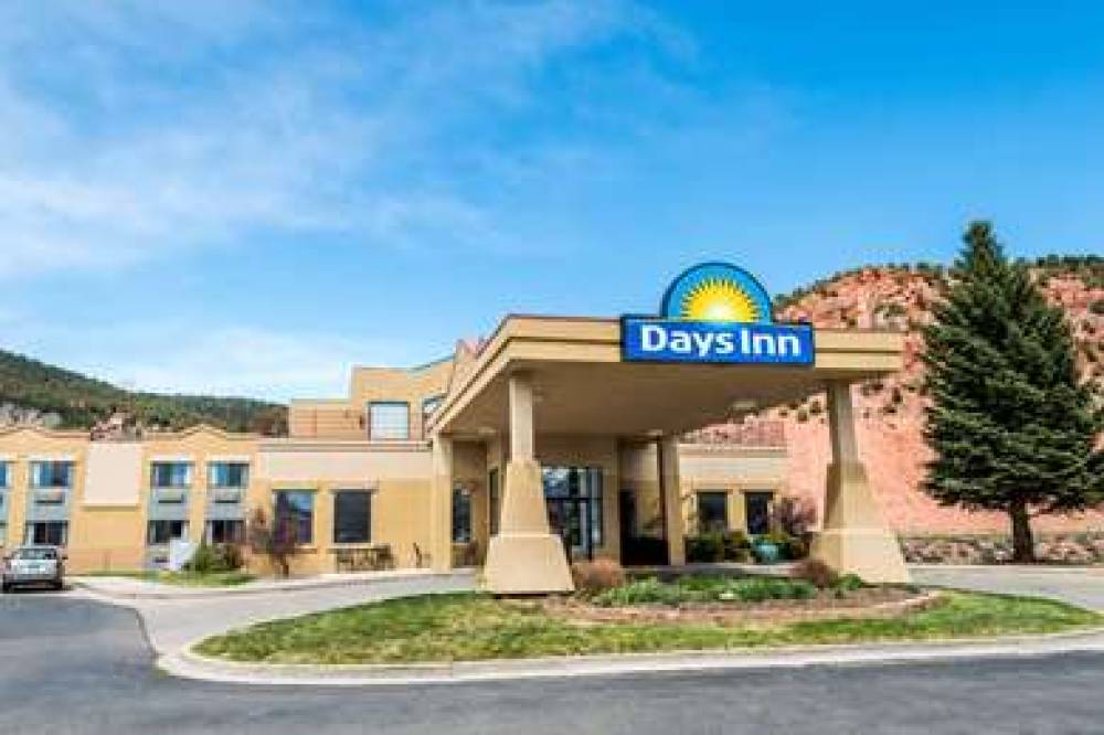 Days Inn By Wyndham Carbondale 1