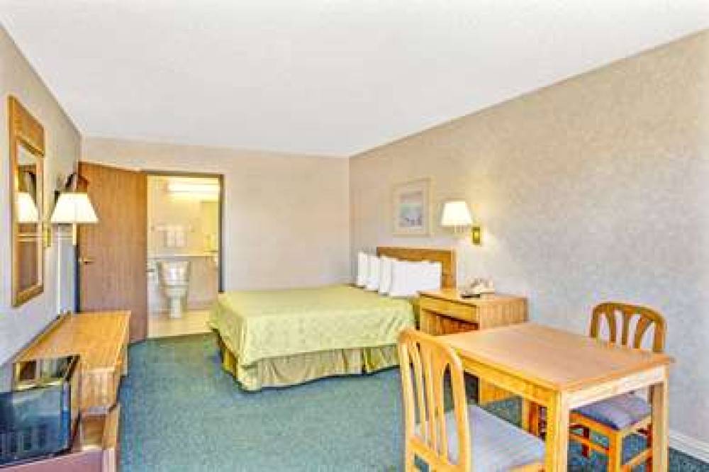 Days Inn By Wyndham Carson City 8