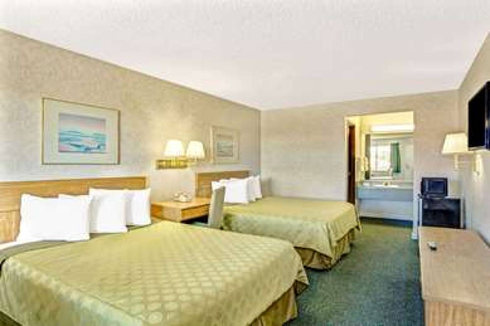 Days Inn By Wyndham Carson City 10