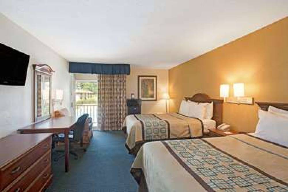 Days Inn By Wyndham Charlotte/Woodlawn Near Carowinds 9