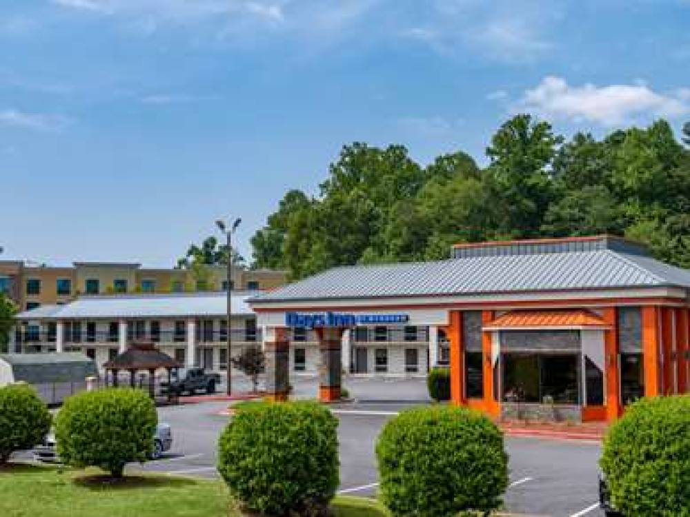 Days Inn By Wyndham Clemson 2