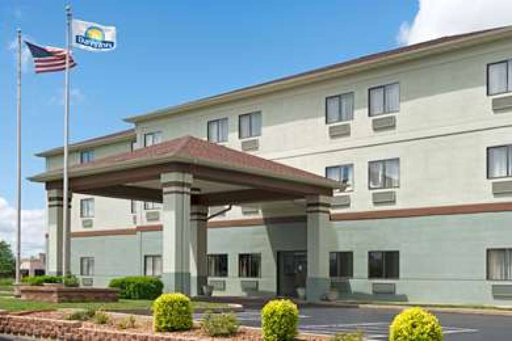 Days Inn By Wyndham Collinsville