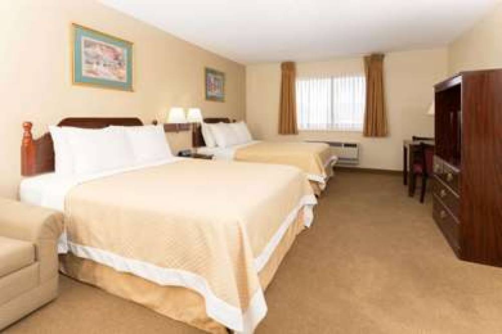 Days Inn By Wyndham Colorado Springs Airport 10