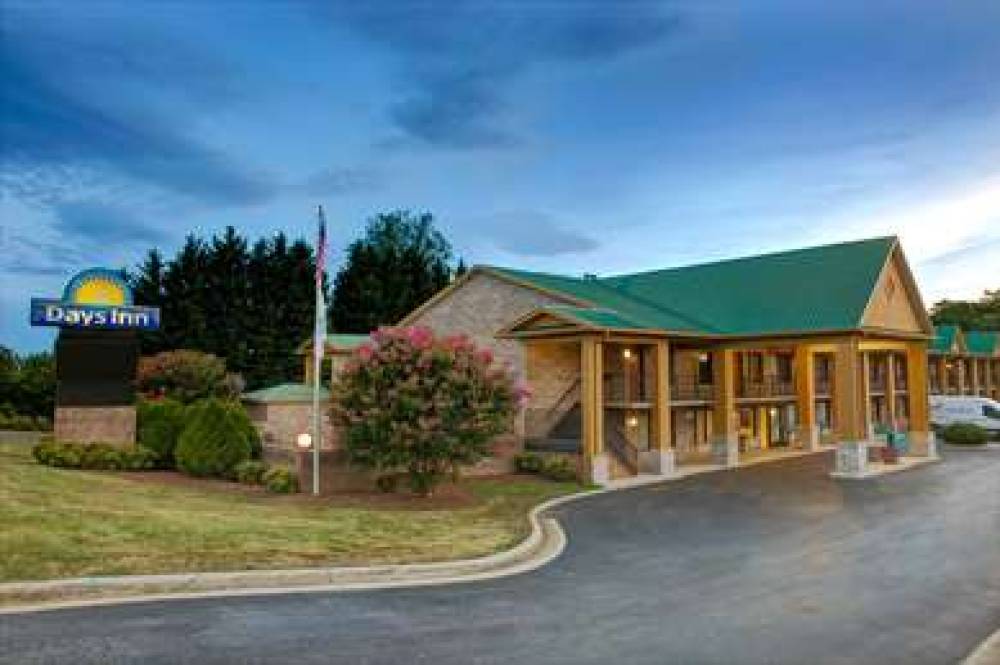 Days Inn By Wyndham Conover-Hickory 1