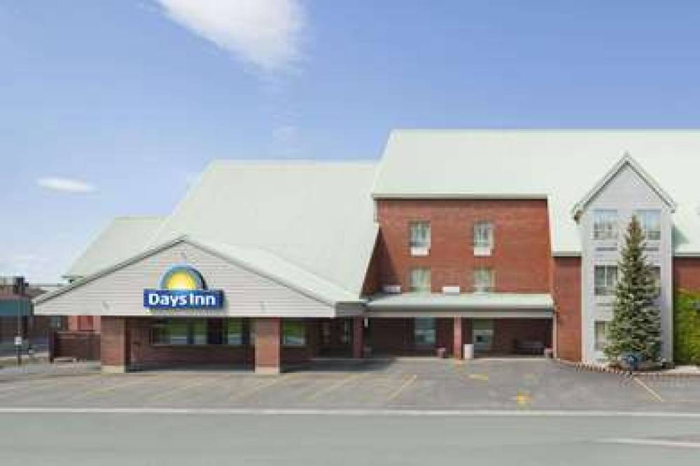 DAYS INN BY WYNDHAM, DALHOUSIE 1