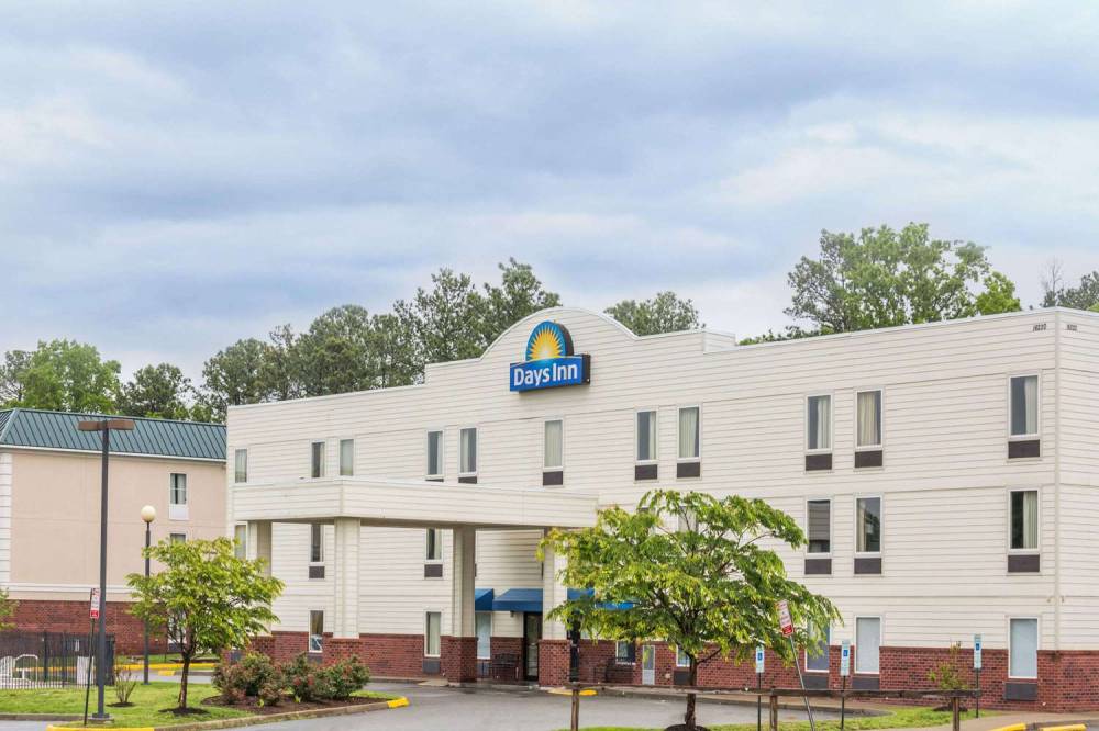 Days Inn By Wyndham Doswell At The Park 1