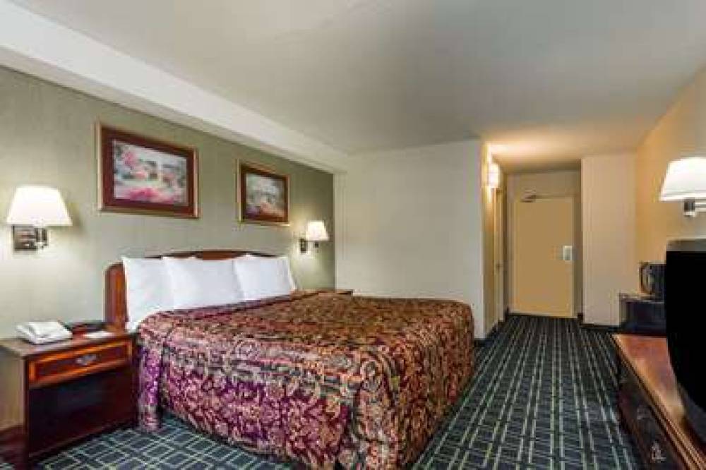 Days Inn By Wyndham Dumfries Quantico 8