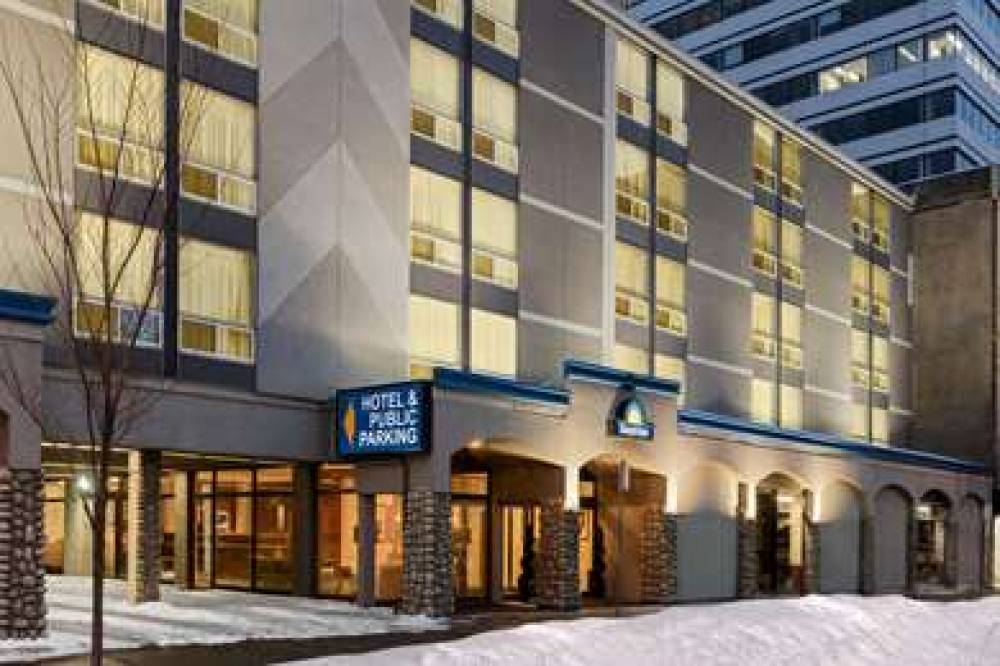 Days Inn By Wyndham Edmonton Downtown 1