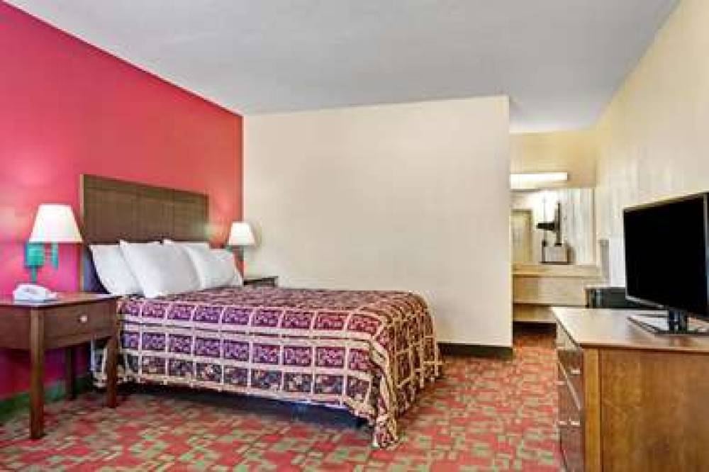 Days Inn By Wyndham Elizabeth City 8