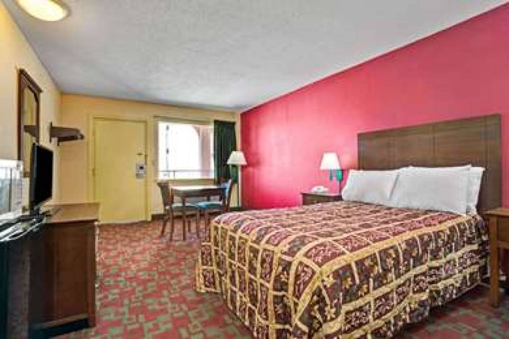 Days Inn By Wyndham Elizabeth City 7