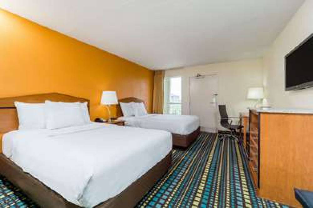 Days Inn By Wyndham Florence Cincinnati Area 10