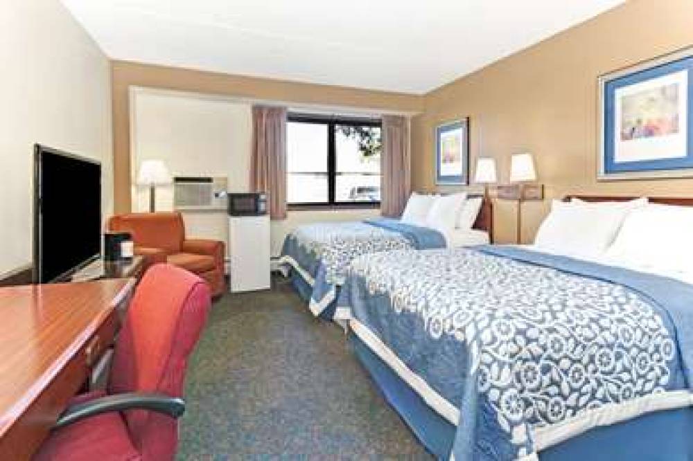 Days Inn By Wyndham Fort Collins 8