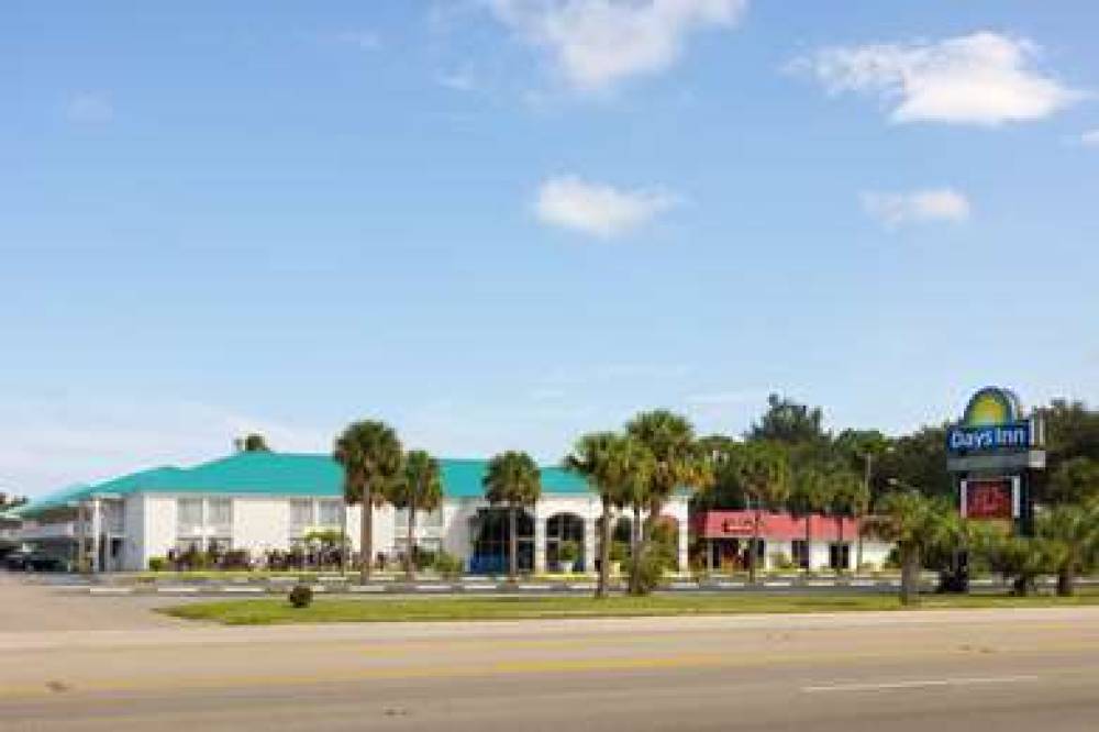 Days Inn By Wyndham Fort Pierce Midtown 5