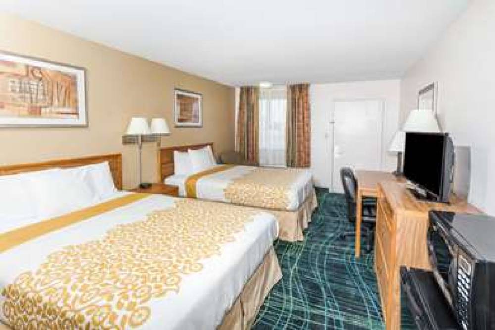 Days Inn By Wyndham Fort Wayne 8