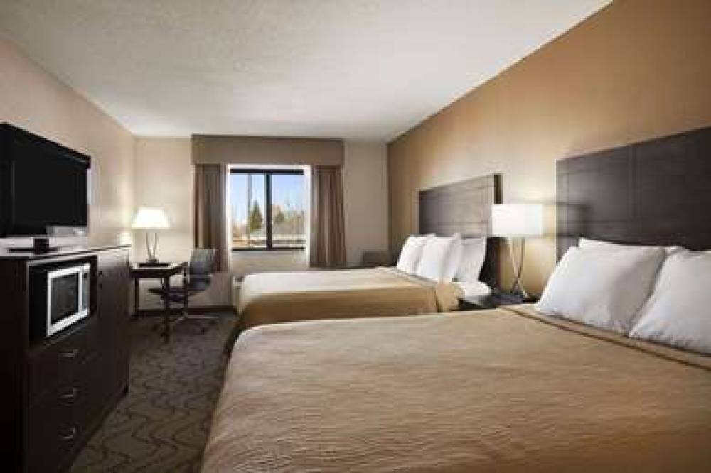 Days Inn By Wyndham Grand Forks Columbia Mall 7