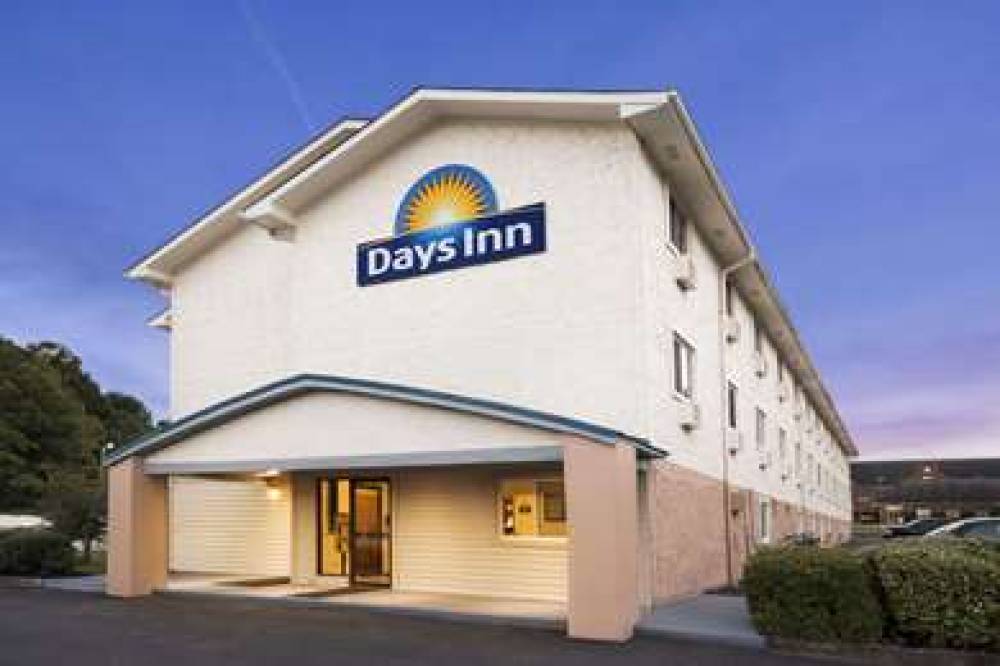 Days Inn By Wyndham Greenwood SC 1