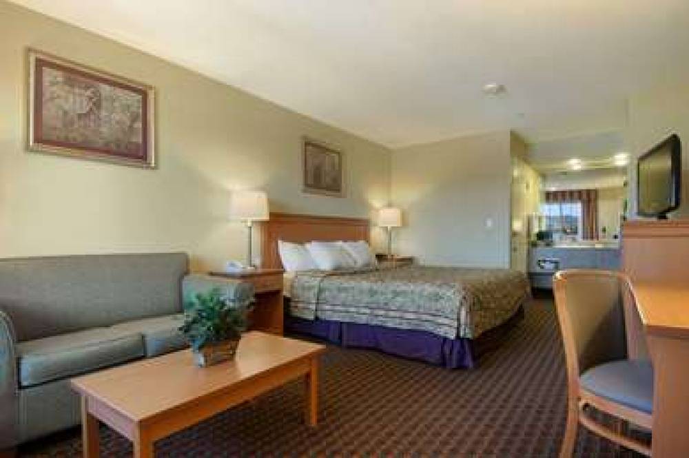 Days Inn By Wyndham Hayward Airport 5